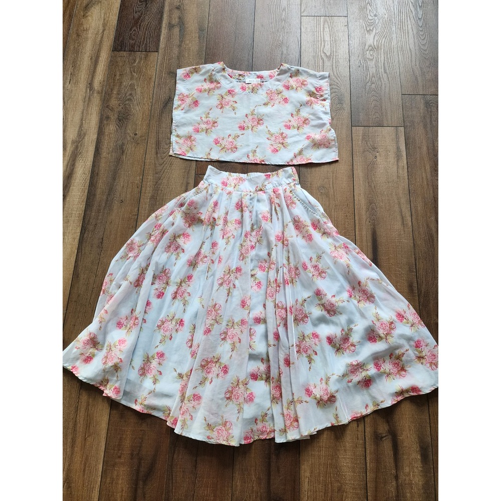 Mable Womens Small 2 Piece Set Floral Crop Top & Midi Skirt Blue Pink Rose Print